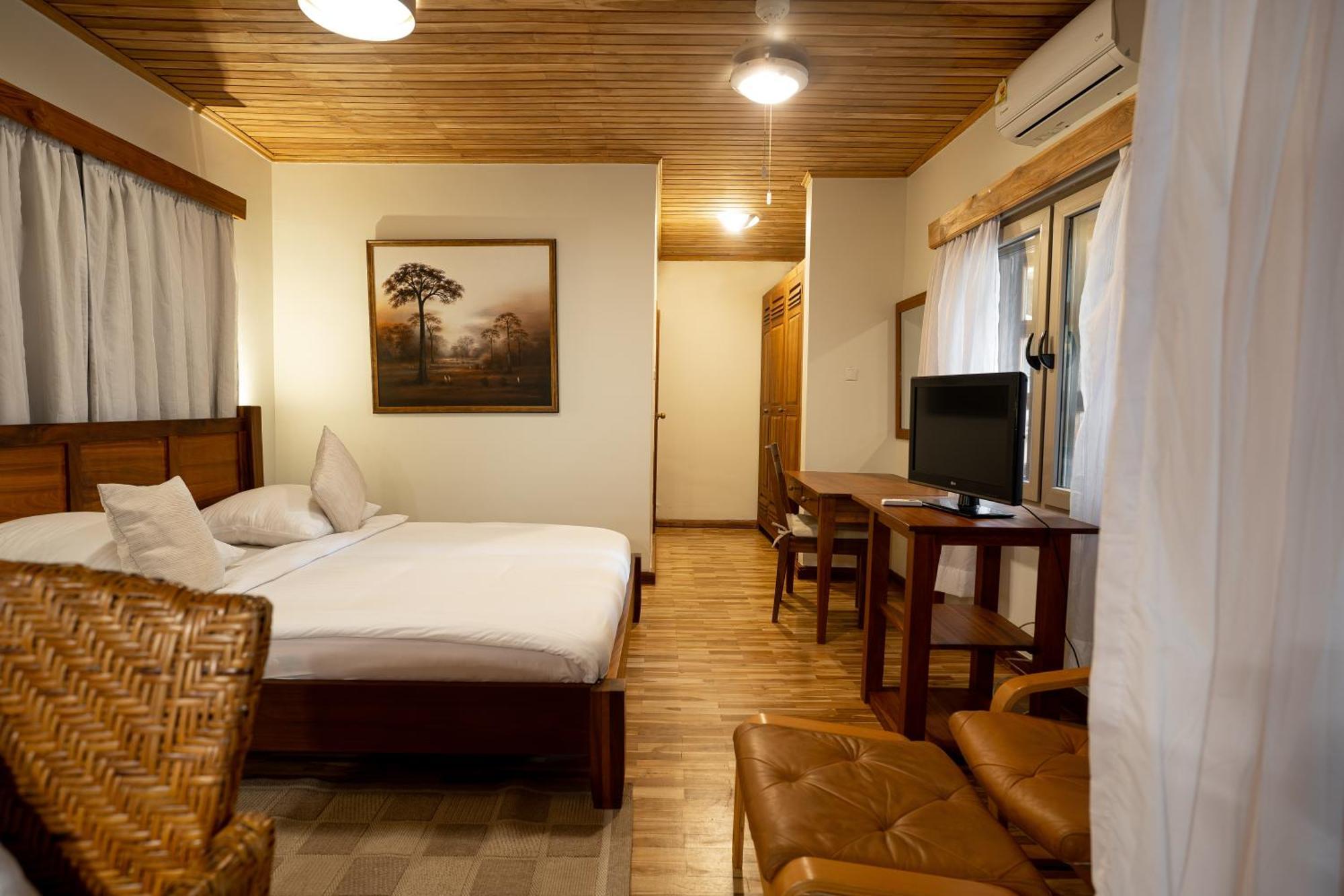 Esther'S Hotel 아크라 외부 사진